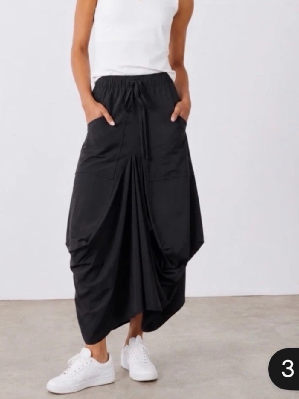 Ruti Women’s Black Draped Drawstring Skirt Medium Petite